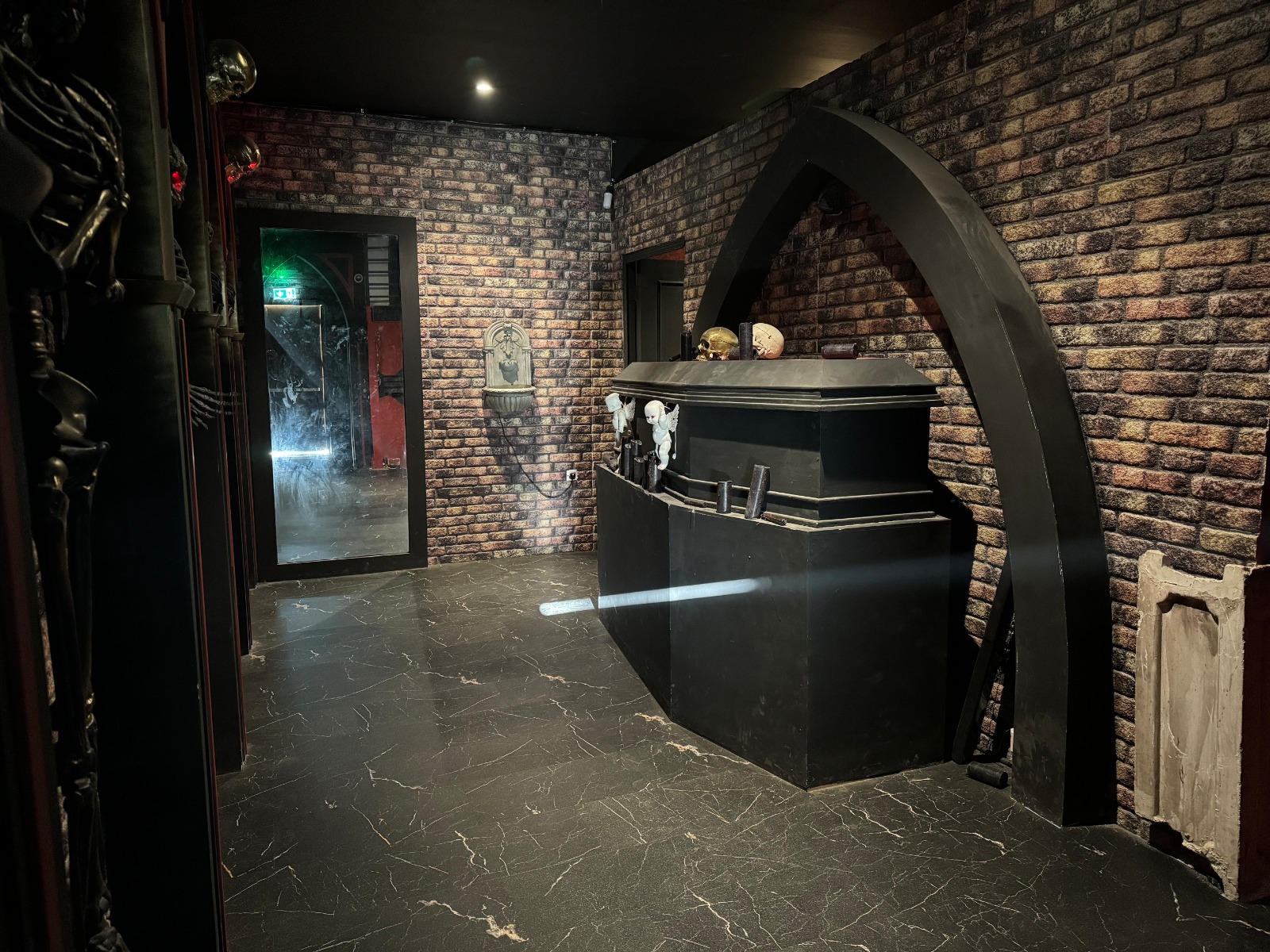 Vampire Hotel